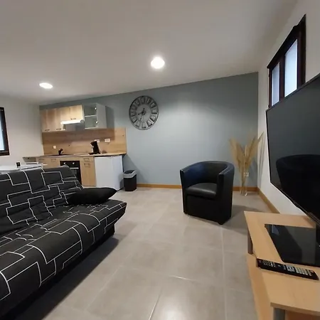 Apartmán A Louer!!! Theza